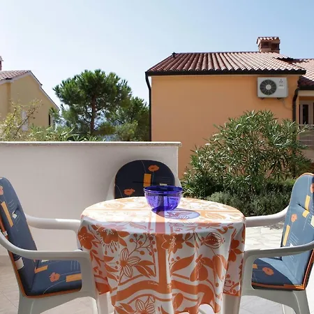 Fuer 2 Personen Ca 27 Qm In Rabac, Istrien Bucht Von Apartment
